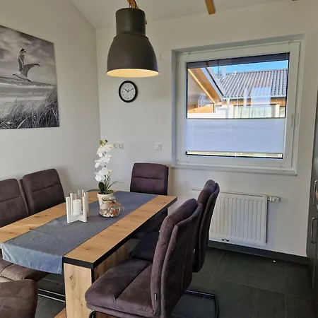Casa vacanze G10 Mit Wiesenblick In Eckwarderhoerne By Interhome *