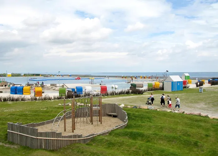 G10 Mit Wiesenblick In Eckwarderhoerne By Interhome